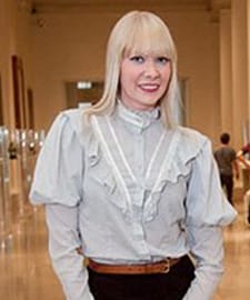 Hollie Mae Schultz - Energizing Ultra Sheer Pantyhose for Women